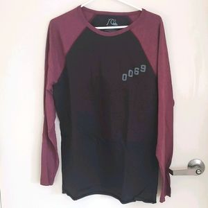 Long sleeve Quicksilver t-shirt